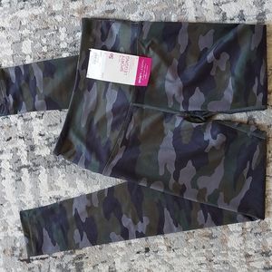 Brand New SO High Rise Sporty Legging Camo